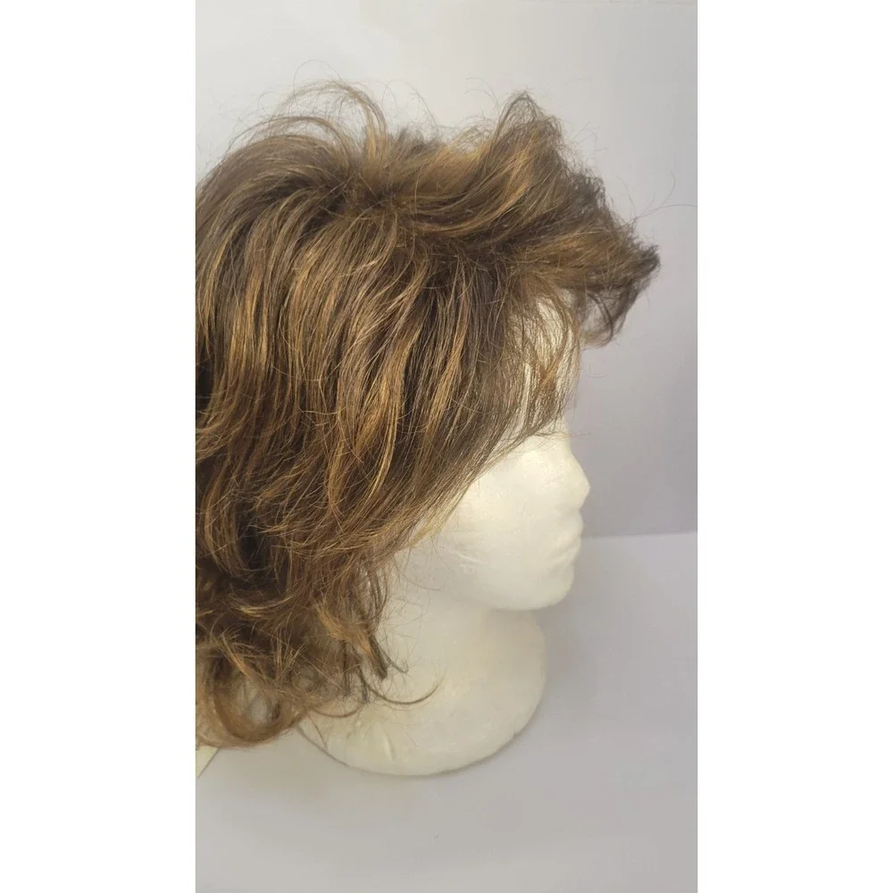 Tony of Beverly Sonya Wig 27T33B Auburn Blonde Curly Layered Bob Synthetic
